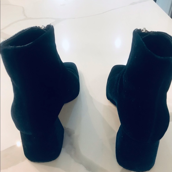 Blue velvety booties excellent condition - Picture 4 of 5